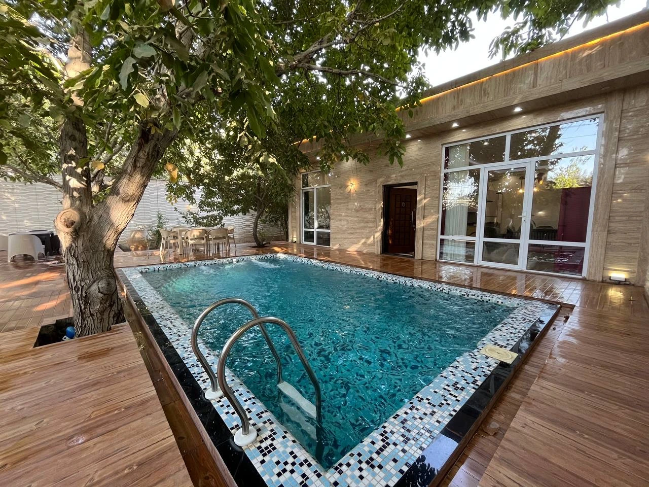 باغ ویلا شاتوت - ملکه آرامش چهارباغ