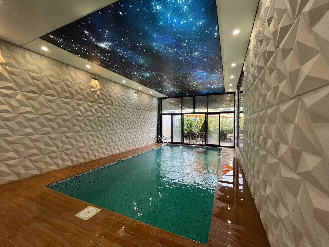 ویلای بید مجنون - دوبلکس لوکس و اختصاصی بومچه در سهیلیه