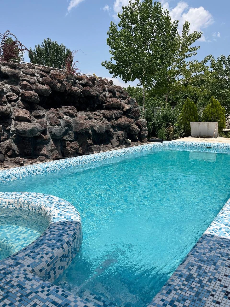 باغ ویلا صبا - تجربه ای خاص و با شکوه در سهیلیه